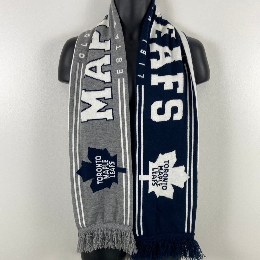 Toronto Maple Leafs NHL Old Time Hockey Winter Scarf