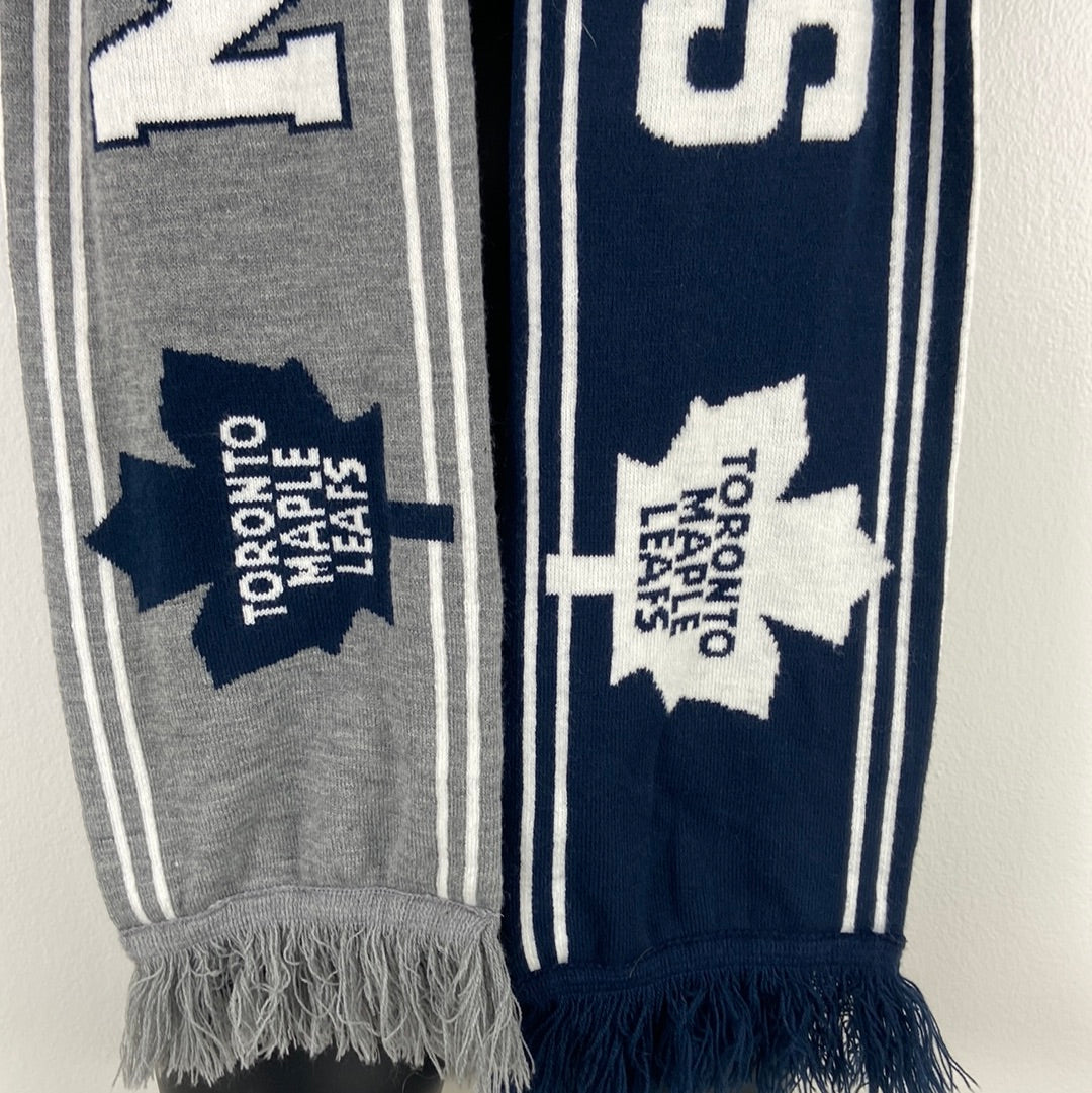 Toronto Maple Leafs NHL Old Time Hockey Winter Scarf